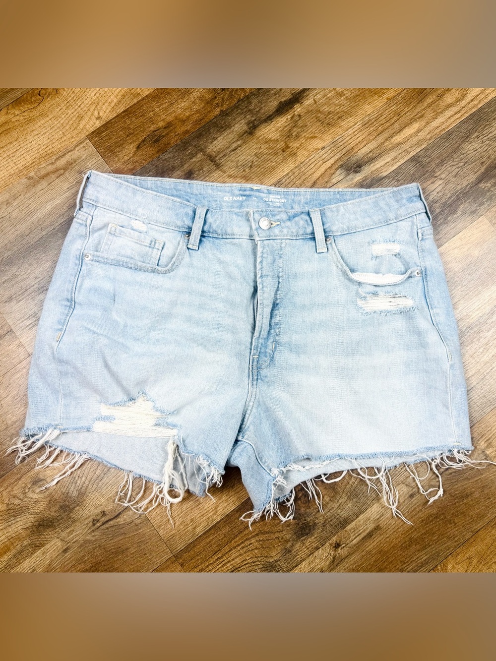Old Navy Distressed High-Rise OG Straight Shorts Women’s 14